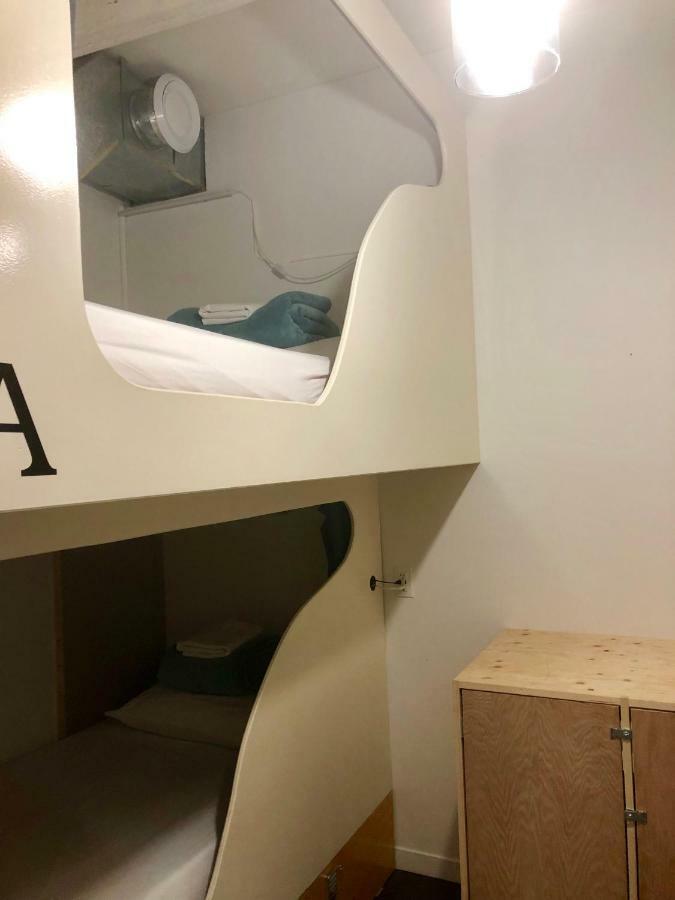 Two Peas Pod Hostel Toronto Buitenkant foto